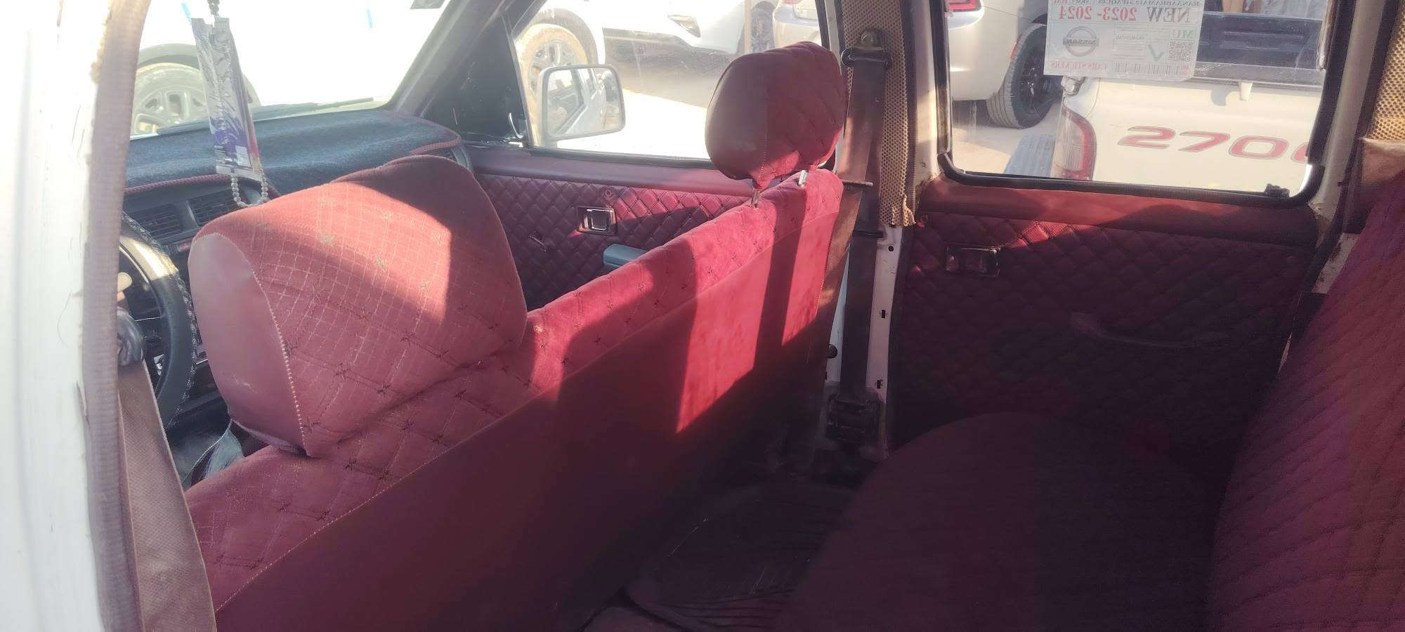 السلام عليكم نيسان موديل 95  رقم مثنئ دولي تحويل مباشر بسم المشتري خطه 93  والموديل 95.سياره مصبوغه احزام جماليه بدون ضربه   كير محرك شرط اكسن تايرات  كهربيات جاهزه حدادايه جديده سياره جاهزه مكاني سماوه قضاء الخضر السعر 38 وبيها مجال شراي يتصل ***********
