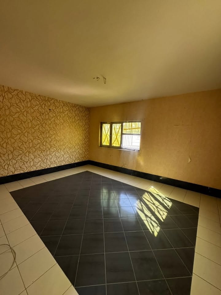 للايـجـار 🏡 في الكرادة 

عنوان العقار 📍الكرادة شارع 62 

🔶 المساحة 200  متر

يحتوي على كراج وحديقة و غرف نوم عدد  3  و صحيات ✔️

عنوان الشركة - عرصات الهندية قرب فندق بلوم 

مهندس اسامة *********** 

‎‏‎‏‎زبائننا الكرام بِكُم نَرتقي ونَتشرف بزيارتِكم ونَفتخر بخِدمتِك
