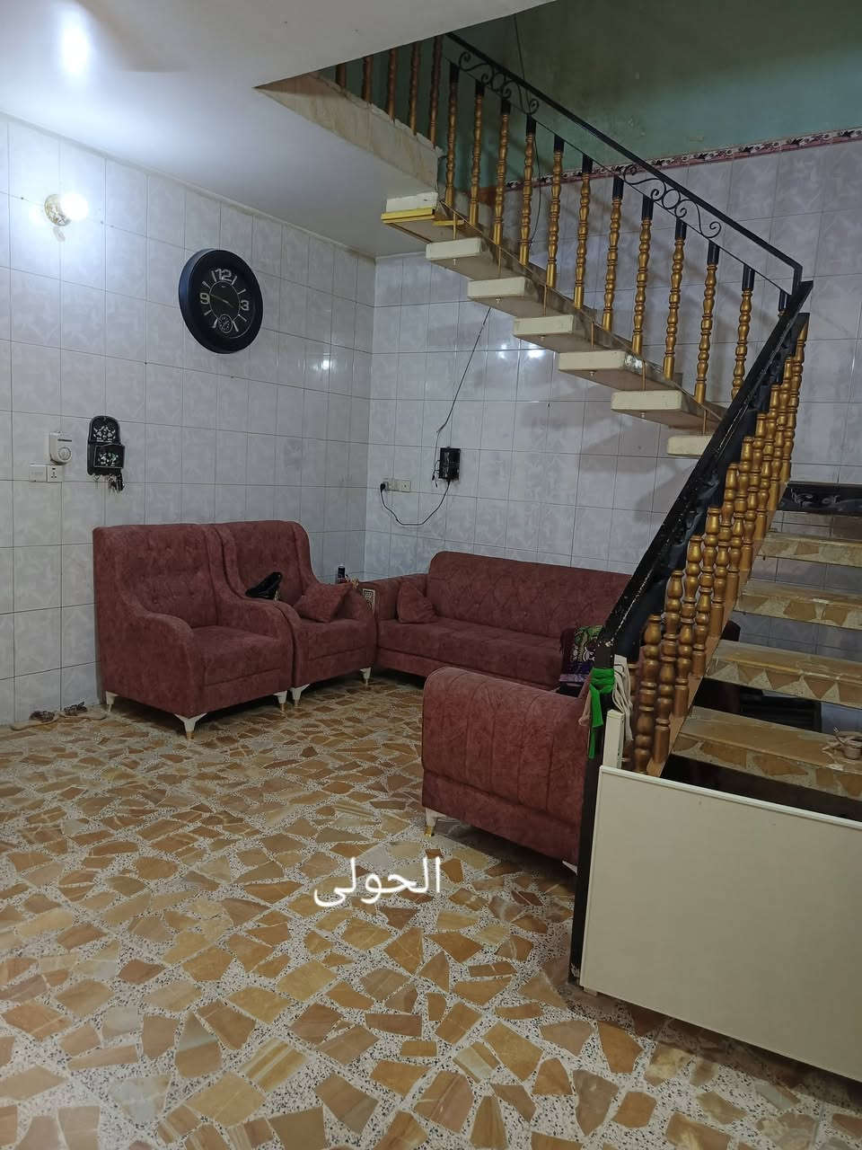 السلام عليكم ...
بيت طابقين المساحه ١٦٠م الشعله قطاع الثامن شارع جامع الامام موسى الكاظم عليه السلام الفرع الثالث مخبز النخيل يحتوي البيت على اربع غرف نوم وصاله وحولي وثلاث صحيات للأستفسار اكثر الاتصال على الرقم :
***********
