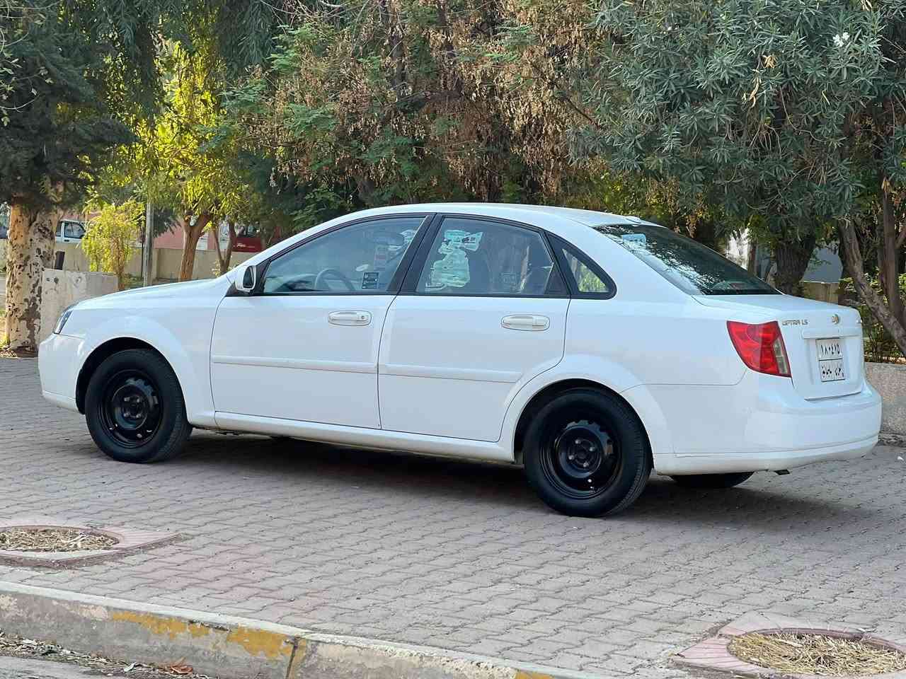 ٢٠١١ • اوتوماتيك • مكينة شرط