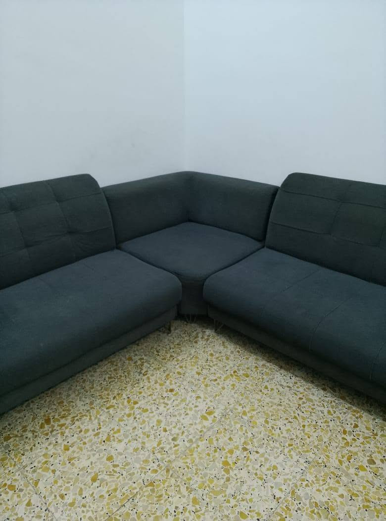 كنبة • نضيف • بلاش