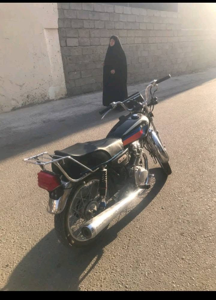 سلام عليكم دارجه ايراني اربعه كير للبيع موديل 25 نامه دراجه تخبل شلعه مال تعليك بيه دراجه نضيفه بس بيه نواقص بسيطه مكينه مكفوله مكاني بغداد بسريدات السعر ٤٧٥ وبيه مجال حك لجيه الرقم ***********
