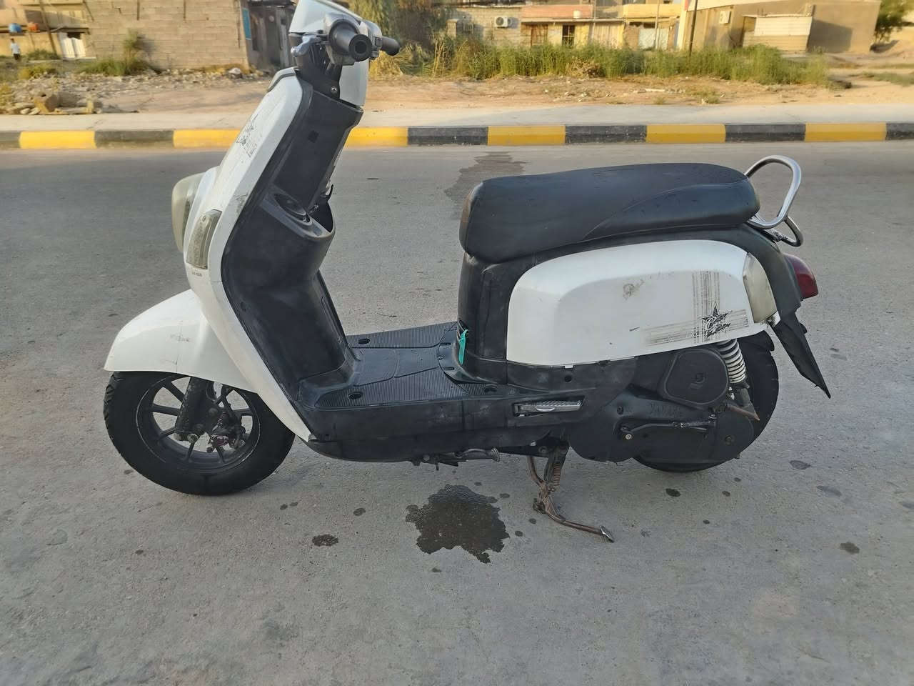 سلام عليكم للبيع دراجة بوليس نضيف السعر ٤٥٠ وبيها مجال ما مفتوحة بلادي ٤٩ نضيف دراجة خير من الله واتساب *********** واسط الحفرية
