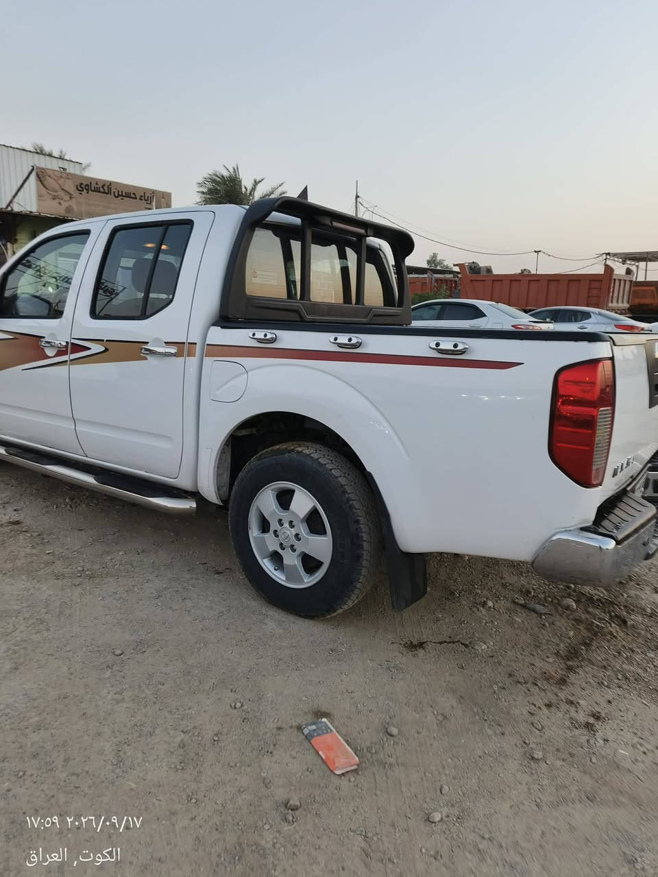 نيفارة ٢٠١٤ كير اوتوماتيك السيارة جديده مكفولة ما عدا شبر صبغ بالجاملغ الامامي فقط ماشية ١٣٠الف رقم أربيل بأسمي السعر ١١٥ $ ورقة رقم ***********

نص مكتوب في الصور:
- ١٨:٠٠ ٢٠٢٦/٠٩/١٧
- الكوت, العراق
- ١٧:٥٩ ٢٠٢٦/٠٩/١٧