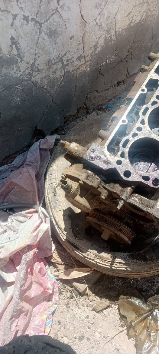 وسلام عليكم مكينه جينبي H1عوزه كاور فقط سوم بل يرضي الله وخذه مكان سماوه لستفسار ***********
