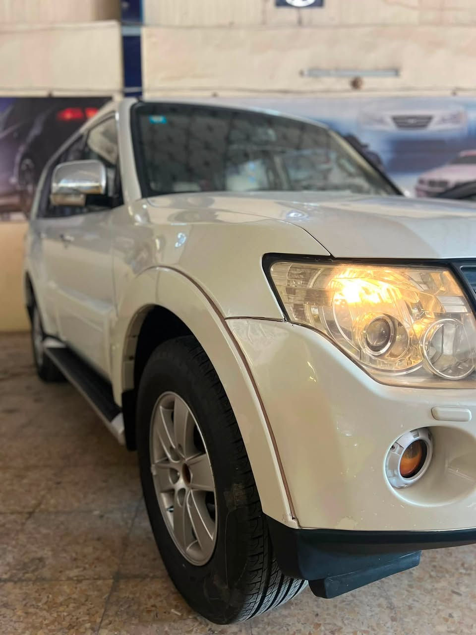 باجيرو 2008 خليجي فول مواصفات
محرك 3500 

كير ومكينة بحالة جدا جيدة

غرفتها جديدة_تبريد ثلج _صدر جاهز

صبغ جاملغات اماميه بدون داخل

السعر المطلوب 122 ورقة 

مكاني الانبار الفلوجة 

هزة وسنوية جدد  (سونار مرفق بالمنشور)

للاتصال او واتساب 

***********
