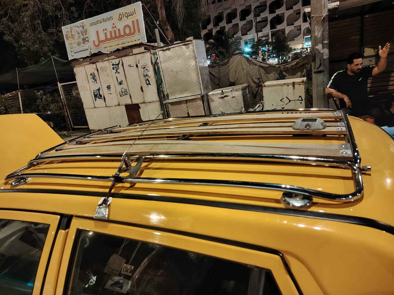 السلام عليكم للبيع سوبايه مال ابو عمار جديده السعر 140 او بيهه مجال مكاني ديوانيه المركز رقم الهاتف ***********
