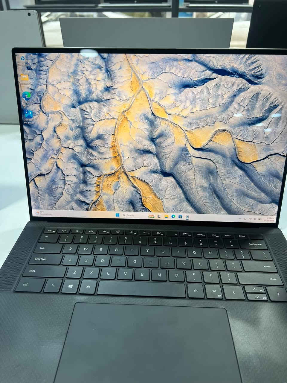 ديل XPS • i7-10750H • GTX 1650 Ti
