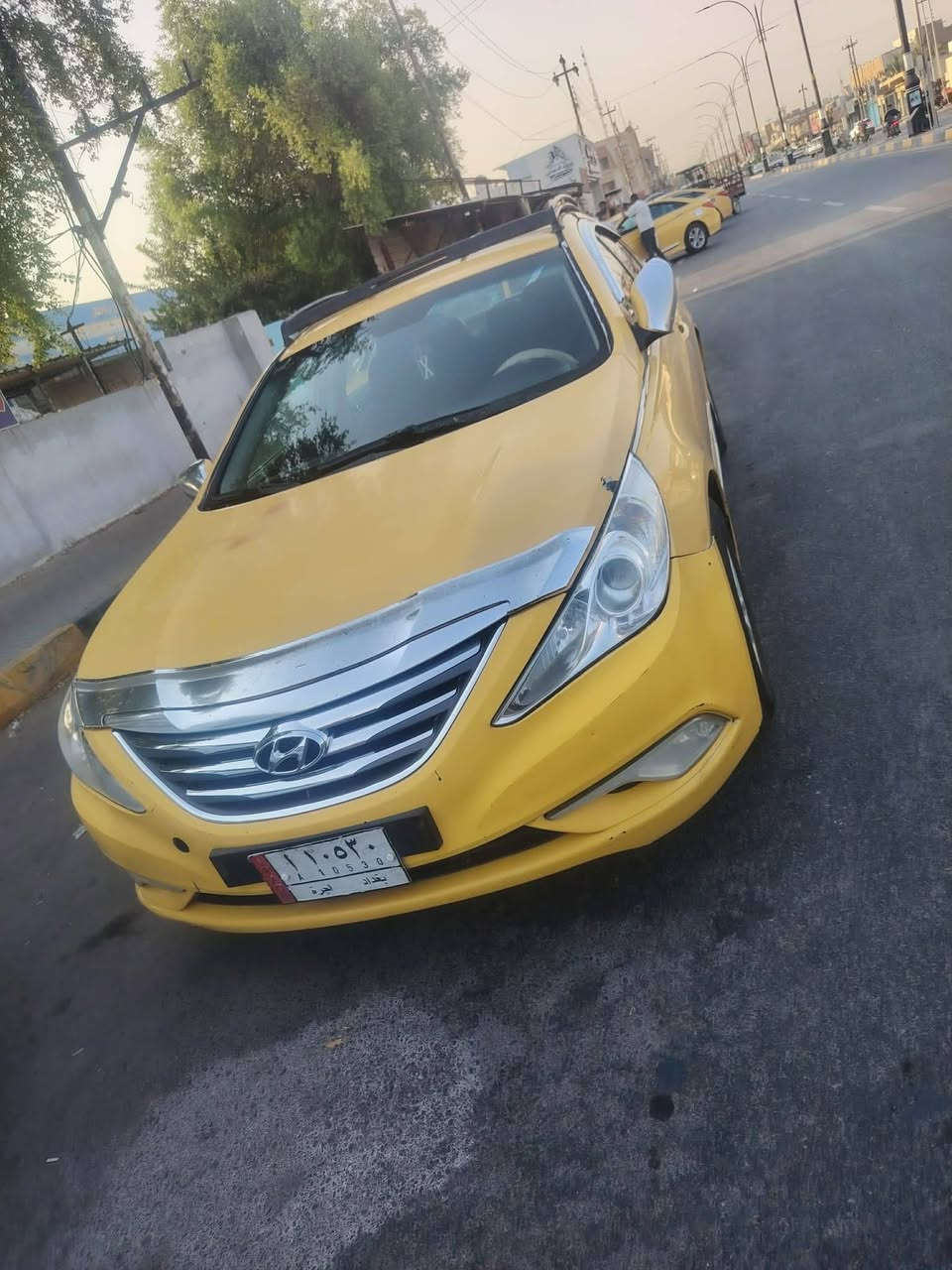 السلام عليكم من رخصة المدير سوناتا ٢٠١٢ رقم بغداد ألماني حادثها جاملوغ وبنيد السيارة محرك وكير مكفولات كشرها يرادله ترتيب وسنويه ساقطه السعر 82 وبيها مجال بسيط اتصال ع رقم *********** بي واتساب مكلف بل نشر اتصل بل رقم فقط
