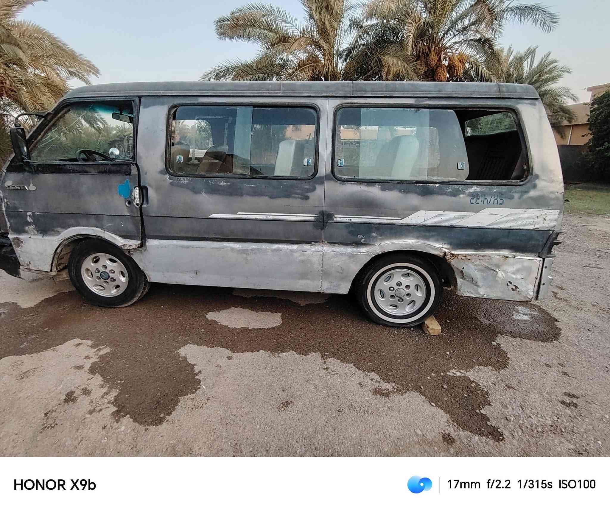 سلام عليكم 
كيه بسته موديل 94 للبيع محرك ع سحك كير واكسل كفاله سلف جديد رقم الاماني سنويه ساقطه بل 19 دوشمه  جديده تايرات نص عمرهن السعر 17 وبيها مجال لاتصال ع رقم ***********
