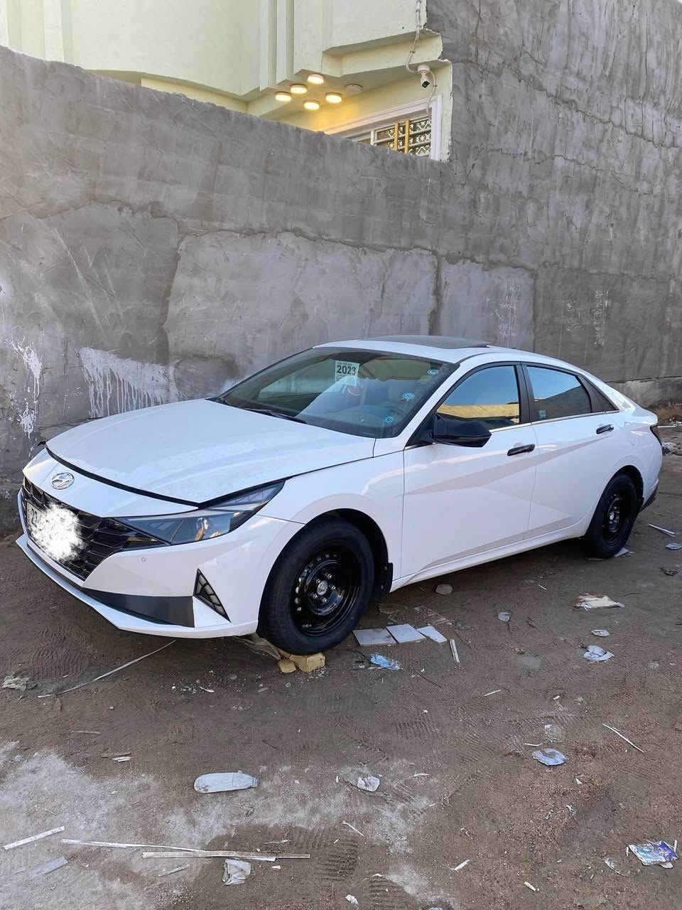 سلام عليكم الانتره خليجي ✅2023
سياره فول مواصفات للخير معروفه مواصفات الخليجي 
مكينه ٢٠٠٠ دوش 
كير at المرغوب
سياره ماشيه ٦٧الف 
سياره بيه بارد بجاملغ الخلفي ومسحوب كارت كد شبر المكان المحددد وهاي الطخه شوف العين  بلباب 
وبيها رصعه خفيفه كد اربع اصابع وباقي سياره كفاله عامه من كلشي
سياره كشنات مدوشمه دواخل جلد وارضيه جلد وارضيات سفاري 
والغرفه كله نانو سياره ما ناقصه برغي حداده تبريد تخم تاير ويل كب كروم مكينه كير كله مكفول شادله لايت زنون ولد بدعاميه كامله مكمله شغل وطلع وين ما تريد
السعر ١٦٤ وبيها مجال بسيط كلش 
سياره رقم اربيل باسم شركه. وكاله او تحويل 
*********** وتساب وشريحه شغال Singapore
