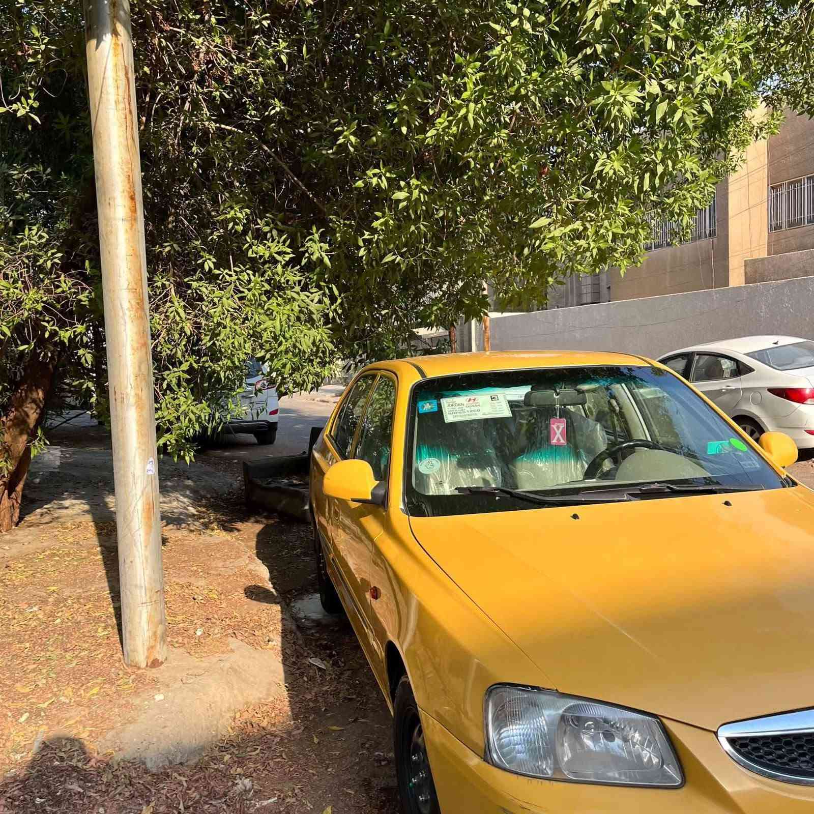 السلام عليكم هونداي فيرنا موديل 14 بغداد مكفول بس جاملق ليسر بل هلال فقط مصفره كلشي لسنويه 31جديد علمن لسياره مالبيت بسمي بالعافيه لياخذه لسعر67بي مجال ***********
