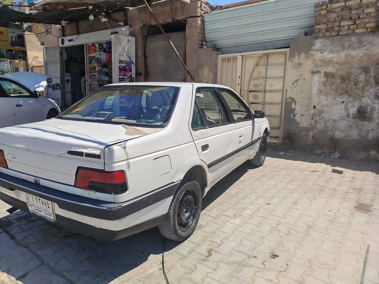 بيجو 405 GLXرقم قادسيه مكان السياره نجف 
27 وبيهه مجال  

***********
