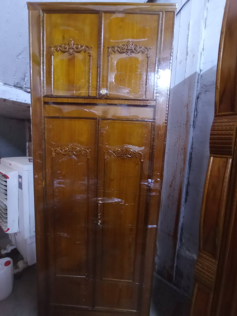غرفه مستخدمه شيء قليل نظيفه صاج واجه وكفه تزكام ثقيله المكان بابل الحمزه الغربي السعر 850 وبيها مجال شيء قليل يوجد توصيل واستفسار هذه الرقم ***********
