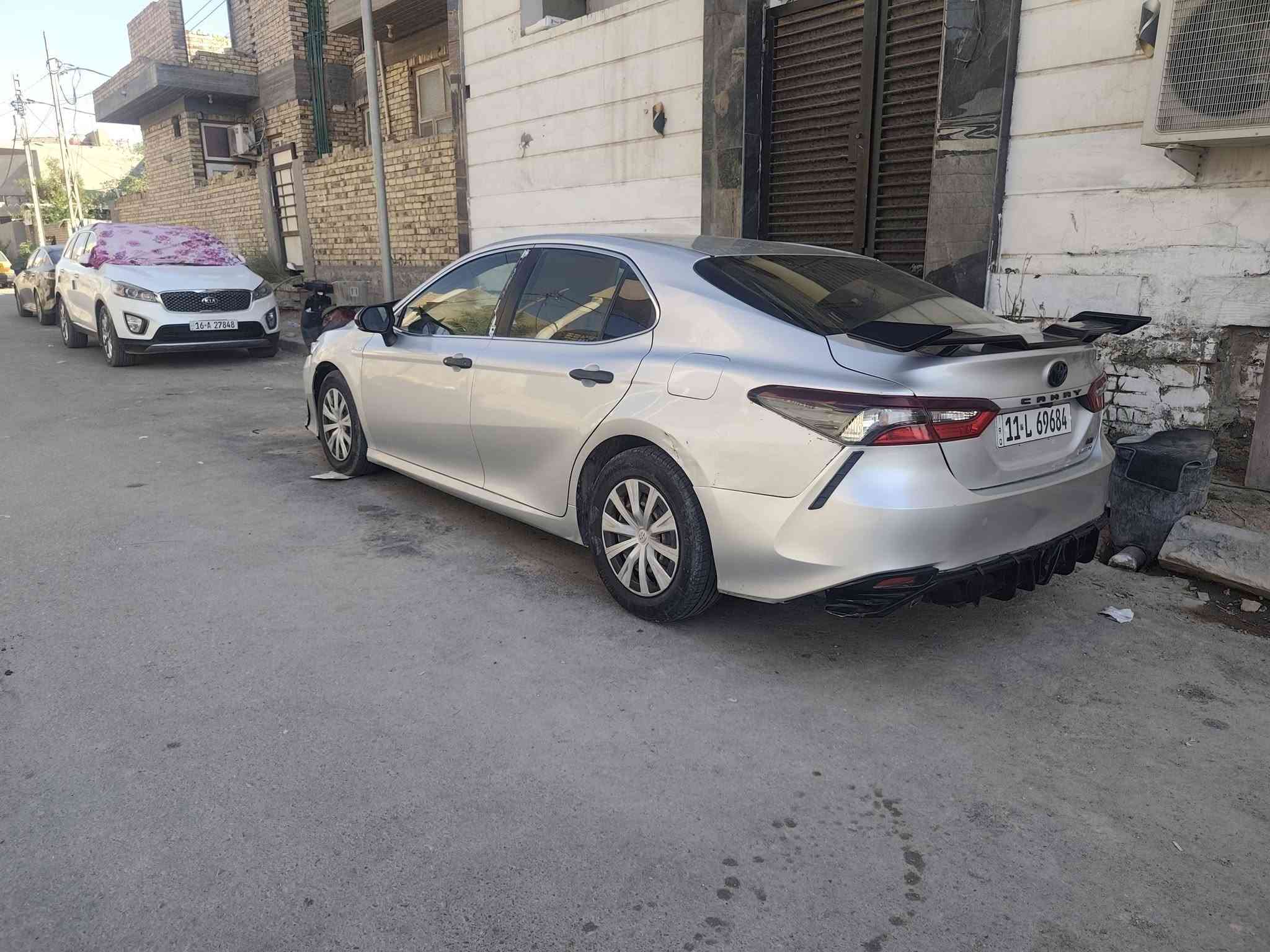كامري 2022 le
مواصفات سياره معروفة 
ماشي 58 
 بصمه تشغيل  
بصمة ابواب
دخول ذكي
لد نهاري 
 

داخل اسود 
 
٣ انظمة قيادة 
القماره مثقوبه 
رقم بغداد 
ضرر موضح بالصور بالتفصيل السونار 
السعر 163
عنوان سيارة الديوانية 

***********
