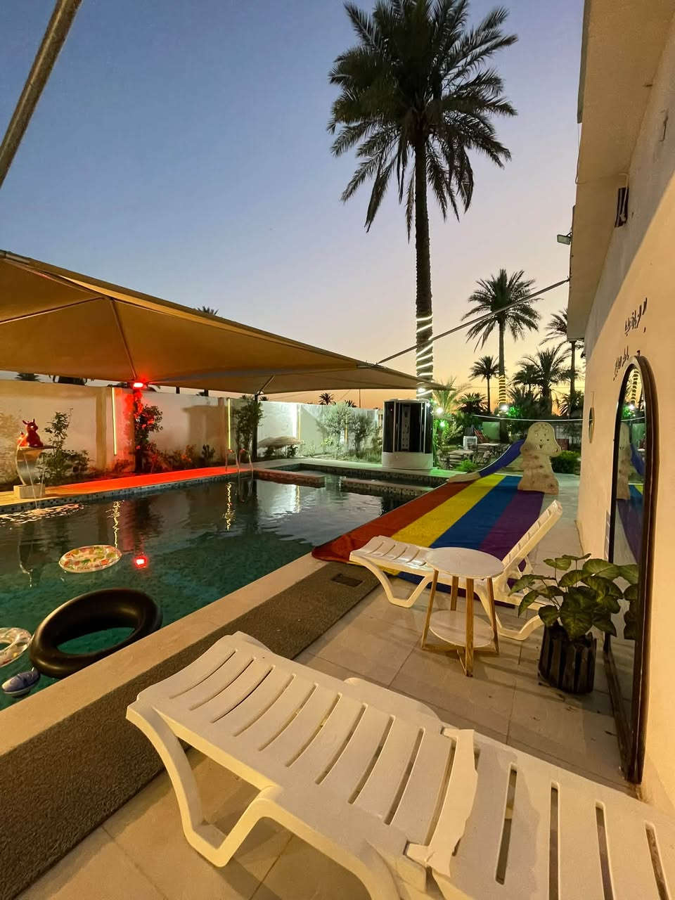 🏡 مزرعة تعلولة للايجار اليومي 🌴
جاهزون لاستقبالكم لقضاء أجمل اللمات والعوائل! ❤️
 أجواء هادئة ومميزة 🌳
 مكان مثالي للاسترخاء والتجمعات ☕️
📍 الموقع: الدورة - عرب جبور (قرب مدرسة العليمية)
📞 رقم التواصل والحجز: ***********

نص مكتوب في الصور:
- مزرعة تعلولة
- استمتع بأحلى الأوقات