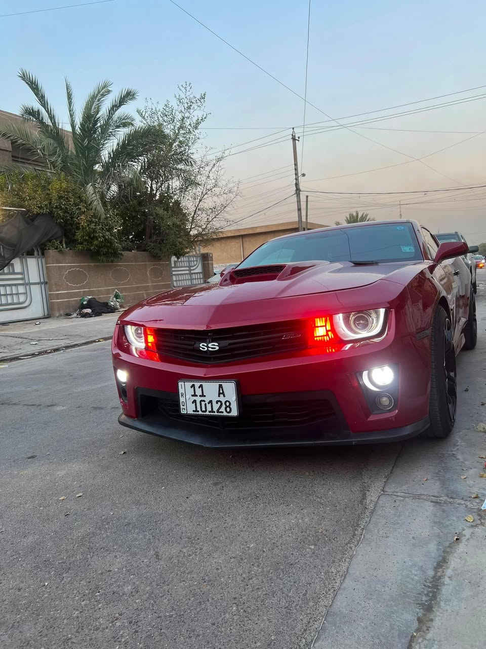 السلام عليكم
كمارو 2SS للبيع موديل 2011 

فول داتا شو

وارد كندي  حادثها فقط دعامية امامية مثل ما موضح بالصورة

السياره ماشية 89 الف كيلو 

مضمومه من 2018 بيها جراد نرشت وتغلفة PPF 

 محرك 6.200 v8 بحالة الوكالة

گير بحالة الوكالة

اكسل صدر امامي خلفي مال كندا بعدها السياره جديدة لاطسه لا اصوات خارجيه كامله لاخر حبه

سلايد روف

شفتات ستيرن

كشنات جلد
حساسات خلفية
فول تحكم ستيرن
مثبت سرعة 

الاضافات العليها

كت هنسي كامل مع سكوب الجامه الخلفي مشاده

شوته 

هدرز لونك امريكان ريسنك

گاچ كان

اكس بايب

دبات اجتي بور بوابات مبرمجه ع تحكم الروف البلادي

راديتر گير خارجي 

سلف كورفيت 

ويل zl1 اصلي تخم تاير قبل شهر مبدله من تاير مول 

داخل السياره بوضع الشركة باتري امرون جديد

عليها منضومة عدسات + اوركيل

منضومة تبريد بحالة الشركة 

سستم سماعات بوس بلوتوث بلادي

تحكم كشنات كهرباء

مغلف جامات كلهم عازل حراراي اصلي 

مراوح مبرمجة 

مي راديتر اصلي بريستون وكالة

دشبول مغلف كنتارا 

صور الحادث مرفقة 

رقم بغداد الجديد وهزة جديدة

السعر 115

الرقم ***********

مكان السيارة بغداد حي العامل
