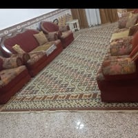 مستعمل • ٢ قنفات • ٤ كراسي
