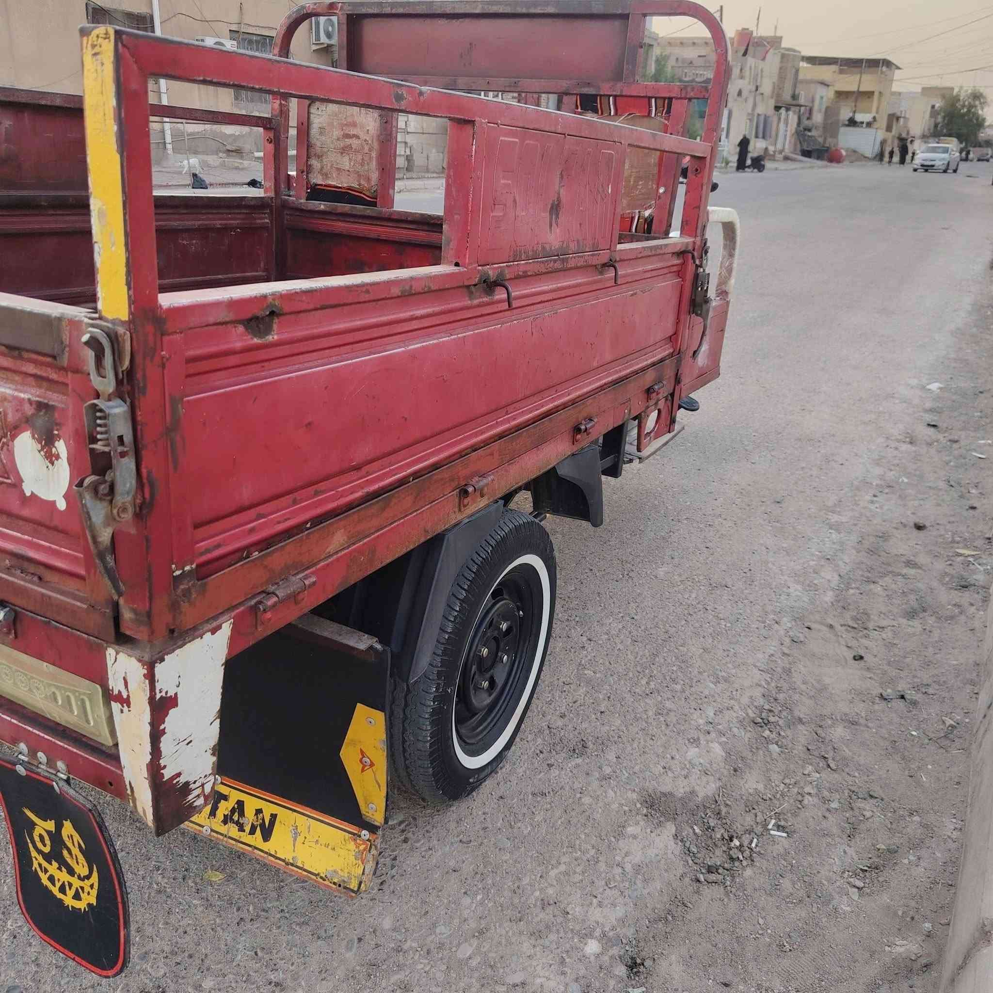 ستوته لبيع موديل 18وراق كامله ستوته حلوه ونضيفه سعر مليون و800شراي يتصل ويدلل ***********

