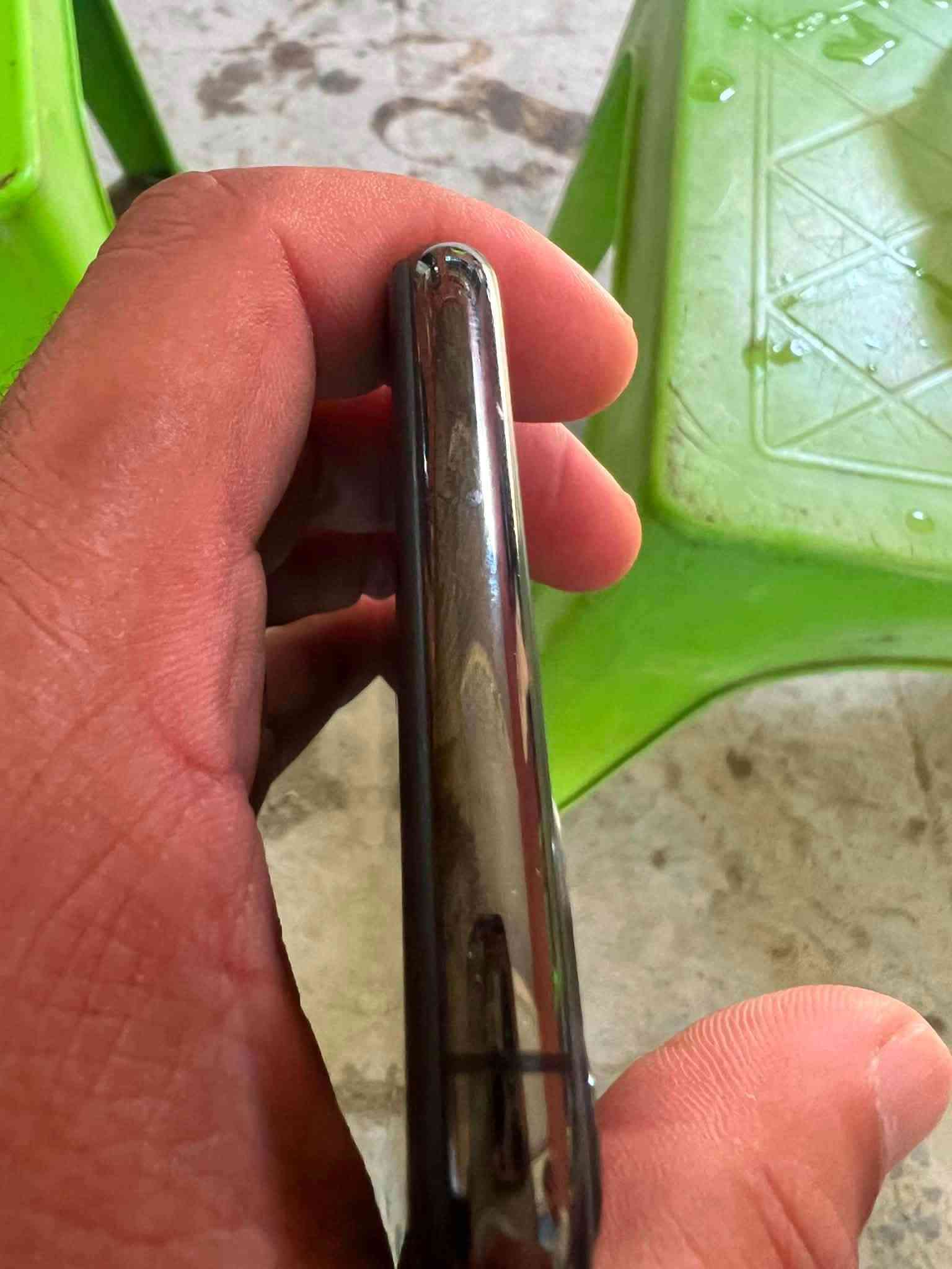 ذاكره ٥١٢مبدل شاشه وبطاريه السعر ٢٢٥مكاني بغداد بوب الشام ***********
