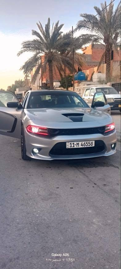 موديل 2015 
حادثه جاملغ امامي مبدل بلادي 
اوبيه مكانين بارد حك شبر 
تخم تاير 20
3600
بدون ايرباك 
حداديه جديده
محدثه كامل  البنيد الاصلي موجود 
السعر175
تحويل ثاني يوم 
***********
