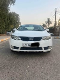 للبيع سيراتو موديل 2012 بيه صبغ بنيد  + جاملغ خلفي + باب خلفي بدون دوا...