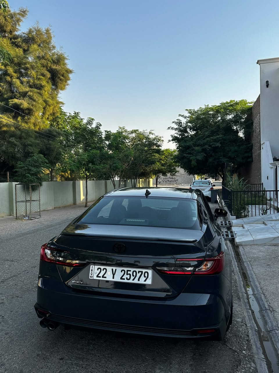 كامري 25امريكا بيه قطعتين صبغ واشوية  وبيه راس شاصي تعديل اشوية شي كلش قليل  ومقدم على كوبون بنزين سعر 198 بيه مجال ومرقم بسمي قبل 15 اليوم كل جديد ***********
