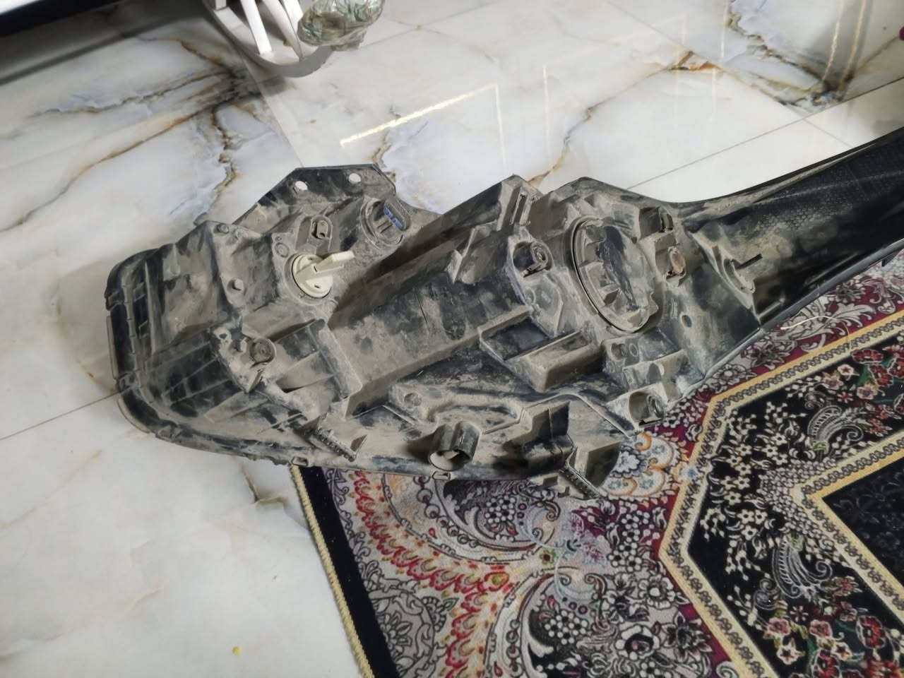 لايت اصلي • موديل ٢٢ • عدسة يسرى