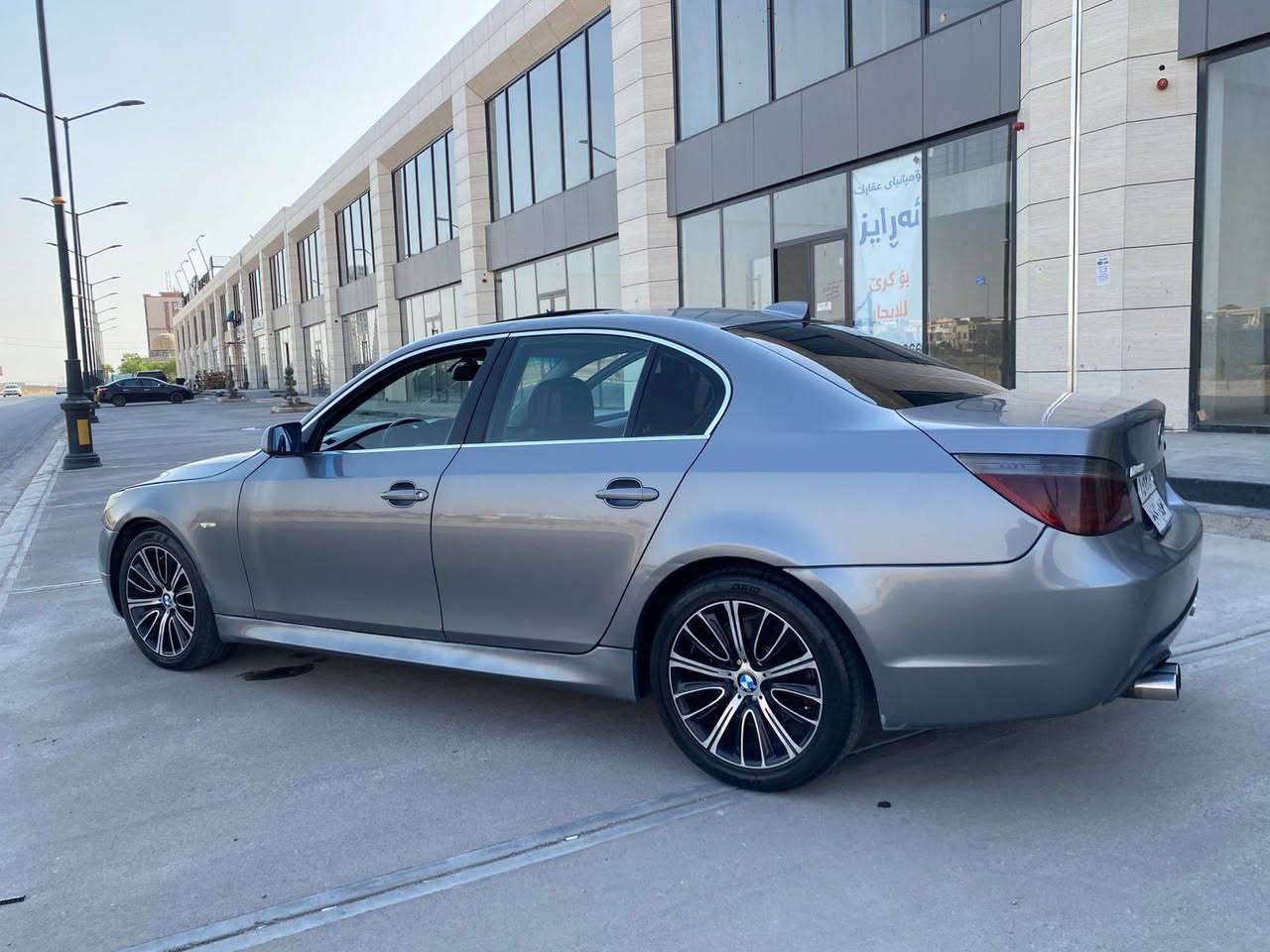 BMW
ليماتي 2009. بي 3 قتعا سبوغBMW
كير محرك مال صقر 530 دبل كير عادي او تؤماتيك 
صدر حدادية أمامية خير من الله سيارا بدون ضربة 
4تايرات جديد ويل 18 صؤت كزؤز سبؤرت 
كشن جلت كهربائي شاشة بيلاد كهربائي خير من الله 
لايتات فانوس بيلاد كولة زينون بي شوي نواقس نواعم 
مكاني اربيل تحويل ضاني يؤم غرامات بشرت 
100بي مجال سيارا خير من الله 
بيع او مراوس حسب قناعة 
***********بي واتساب
***********
