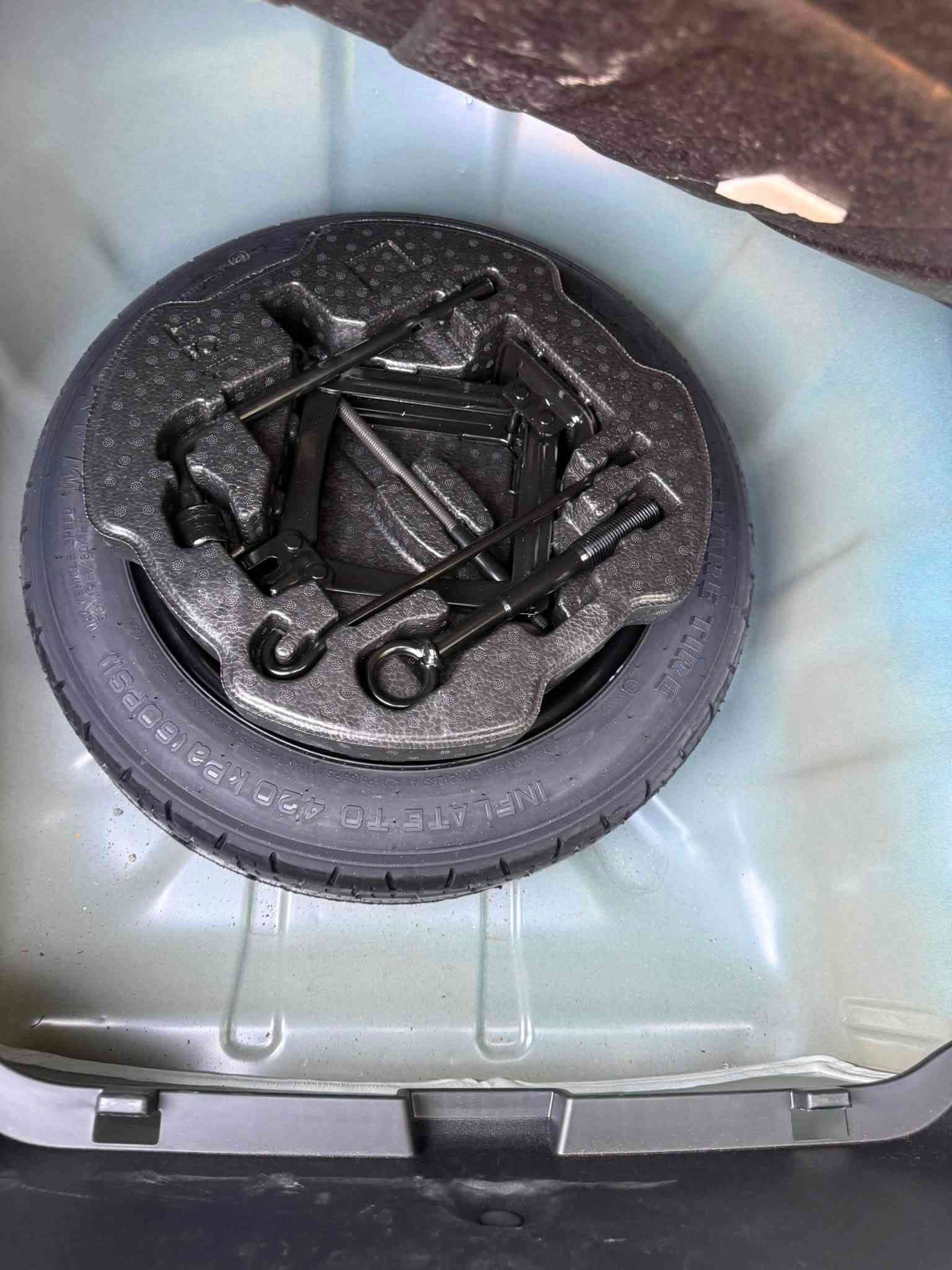 السلام عليكم
K4 2025 دخول جديد منفيس باسمي بدون لوحات
حادث موضح بل صور بارد فقط  بدون دواخل بدون ايرباك ليبل واحد من الدعاميه للدعاميه راديترات وتبريد بلادي دعاميه بلاديه
ممشى السياره 5 الف ميل 
بصمه وتشغيل عن بعد 
رادار امامي قياده ذاتيه
رادار جانبي 
درايف مود 3 وضعيات قياده
سايد بريك كهرباء 
اوتو هولد 
مكان السياره بغداد البلديات 
***********

نص مكتوب في الصور:
- 57612486