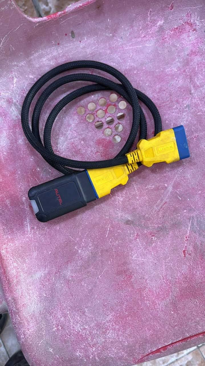 جهاز. فحص للبيع جهاز نضيف كلش واشتراكه بعده مخلصان غراضه كامله هو و علبته للاستفسار الاتصال ***********
