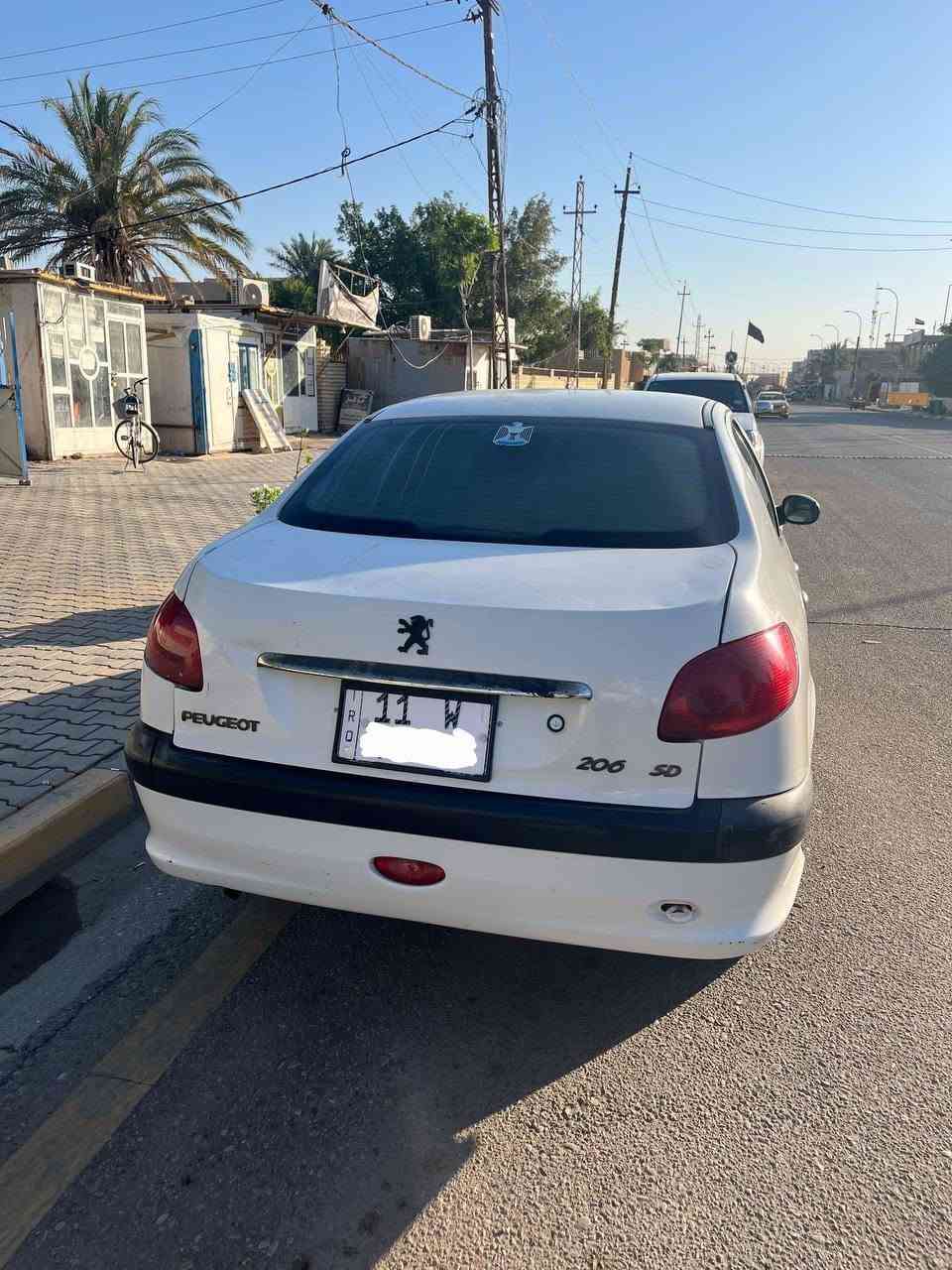 السلام عليكم بيجو 206  موديل 2009  كير ومحرك مكفولات كير عادي اتصل واعرف التفاصيل اكثر
السعر 36 ورقه  وبيها مجال  ***********

