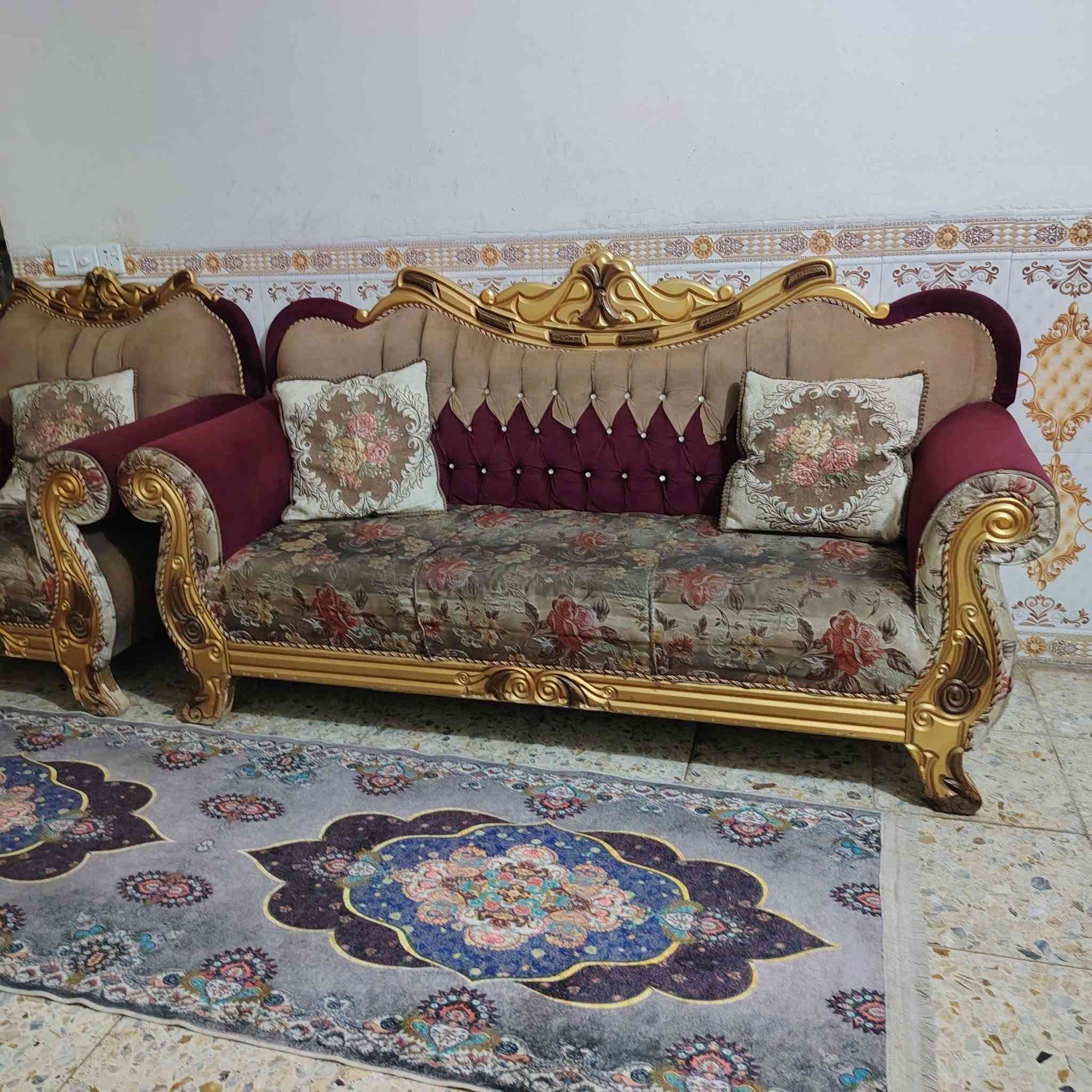 سلام عليكم تخم ١٠ مقاعد نضافة ٩٠ بل١٠٠ ما بي ضرر نضيف مكاني بغداد حي البتول السعر ٣٥٠
***********
