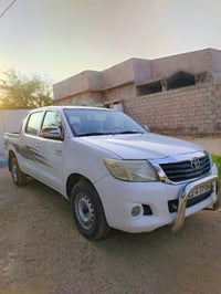 تيوتا بيكم • دبل • ٢٠١٢