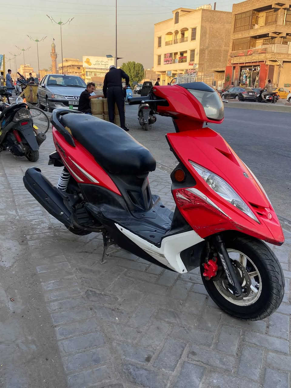 جيتي ار. للبيع كفاله عامه لسعر 950 وبيها مجال. ***********
