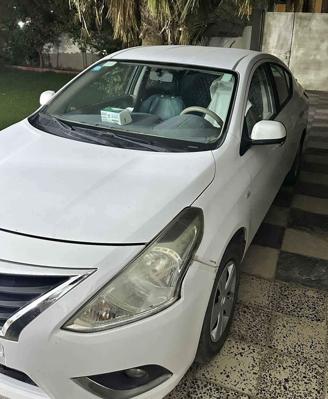 سني هندي موديل 2020
رقم بغداد انكليزي 
ماشية 107 ألف 
سيارة جاهزة من كلشي ( مكينة و گير و تبريد و تخم تاير و شاشة  ) 
مكفولة عدا ربع الجاملغ اليسار صبغ 
السعر ١١٠ و بيها مجال 
***********
