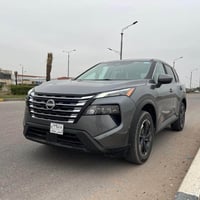 نيسان روج 2024  ماشيه 29 الف كيلو  بدون لوحات  مواصفات SV تقرير غرق مي...