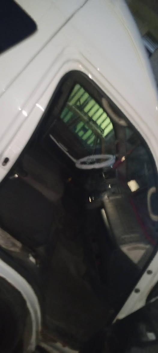 مرخصت مدير الكروب فتون عاليه عريضه للبيع رقمه انكليزي مثنى مشروع وطني بسمي هزه جديده سياره جاهزه ابلاديه لاضربه ولاتبديل حلوه احله من صوره سعر 90 مكان سياره بغداد البياع رقمي ***********
