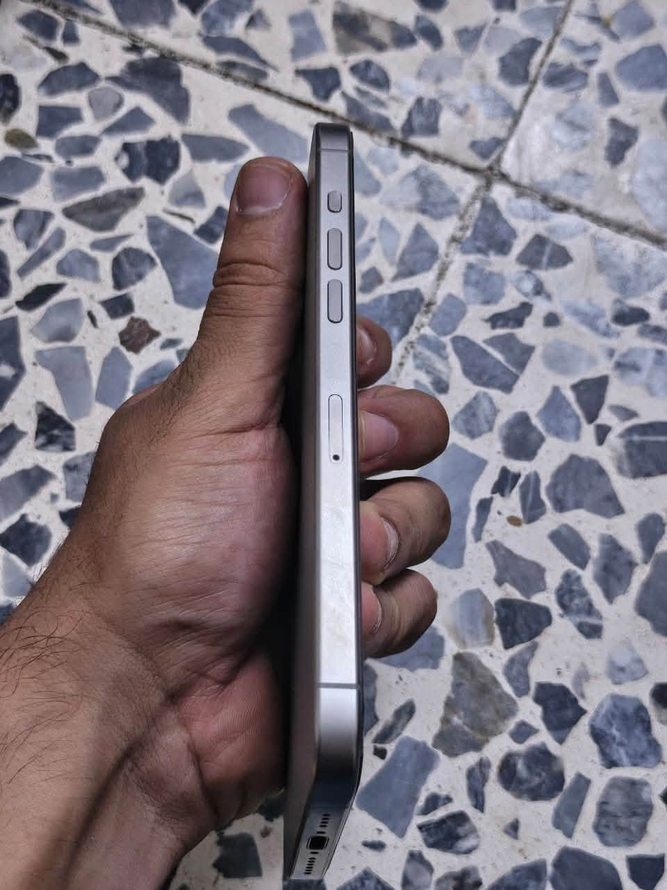 ايفون 15 برو ماكس • تيتانيوم • ٢٥٦