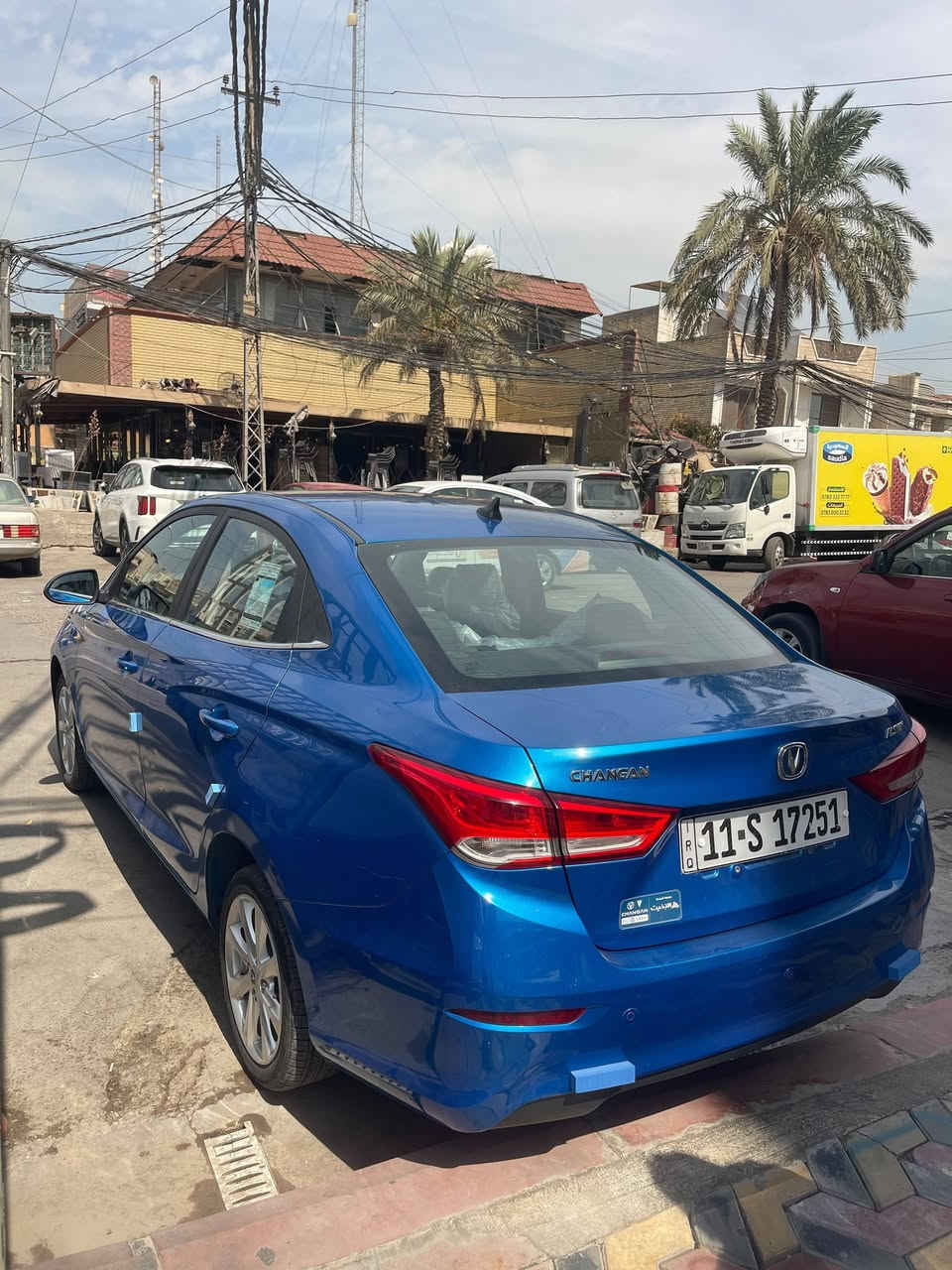 شانجان L7
موديل2024
فأت الفول كامل 💯

رقم بغداد هزه جديده 
ماشيه 45 الف استخدام شخصي فقط 

محدثه من شركت شانجان على الوقود العادي 
الموصفات💣

كشنات جلد 🤍
تحكم بل مري كهربائي 👍

تحكم بل مقود 🩶

فتحت سقف💭 

قياس ضغط اطارات 👌

اشاير مري ☝️

شاشة عرض🙌

مكابح ABC🙏
السياره كفاله عامه من الحادث وكير ومكينه سونار موجود بل صور
السعر 90 وبيها مجال مكاني بغداد الدوره شارع الصحه 
الرقم /***********
