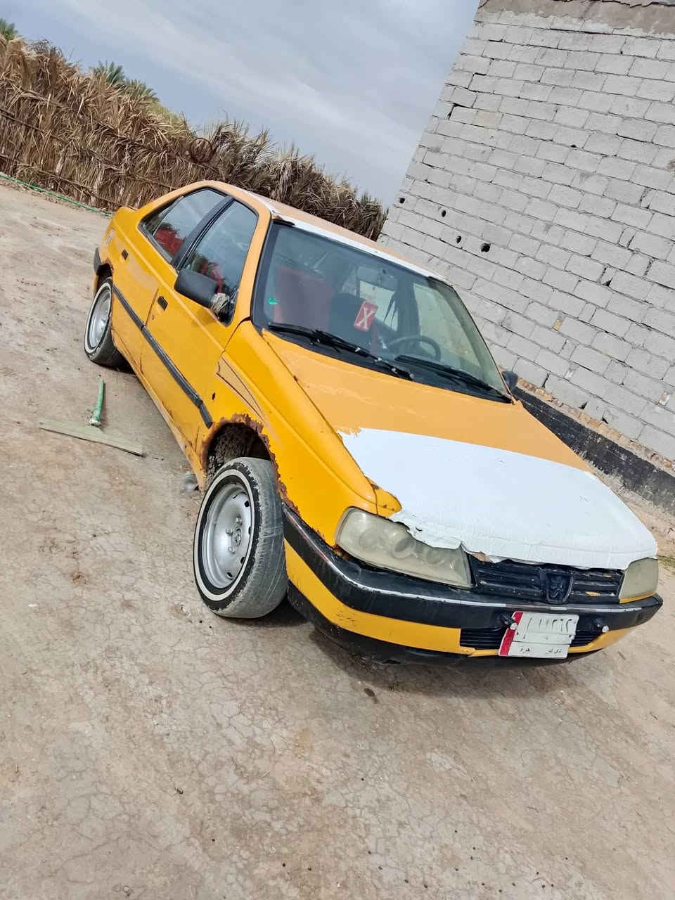 بيجو 405 • عاطل • كوم حديد