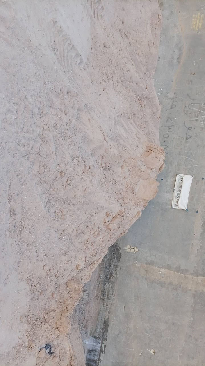 🧱  سكله المتوكل
بغداد / المعدات 
📞 يحيى ***********. 📞 حيدر ***********
نوفّر جميع أنواع مواد البناء وبأفضل الأسعار، مع تجهيز سريع وخدمة موثوقة:
🔹 السمنت
سمنت مقاوم
سمنت عادي
سمنت أبيض
بورك 
🔹 الطابوق
طابوق معمل
طابوق نهروان
طابوق كورة
🔹 البلوك
جميع الأنواع والقياسات
20×20 – 15×20
فرمستون بناء 15×20
فرمستون سقف 10×20 – 12×20
🔹 المواد الإنشائية
رمل مختبر – رمل مغسول
بحص أسود – بحص أبيض – حصو أسود
سبيس عادي – سبيس مختبر
جص لبخ – عگادة – لبخ
🔹 الأتربة
تراب سطح عادي
تراب حدائق
🔹 خدمات إضافية
مقاولات عامة
📞 للاتصال أو الاستفسار: *********** او ***********
سكله المتوكل… ثقة، جودة، والتزام ✨
