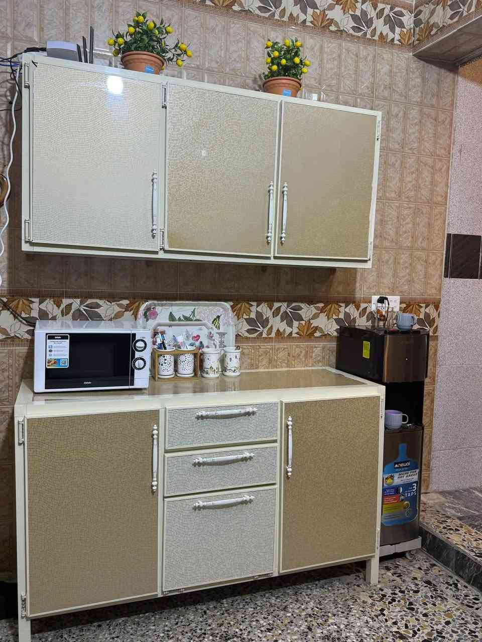 كاونتر للبيع خاص مغلق استفسار ع الخط***********
