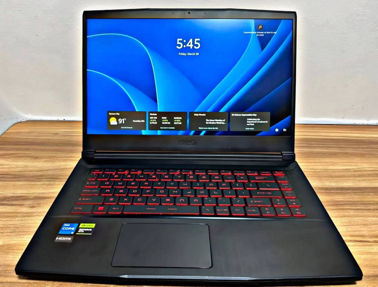 السلام عليكم
لابتوب كيمنك للبيع 
لابتوب MSI Gf63  (جيل الحادي عشر) للبيع 
المعالج core i5 --11400H (الجيل حادي عشر)
الرام  (ddr4)  حجم 16GB  قابل للتطوير
الهارد (Ssd) يحتوي على هارد حجم 512 ssd  m.2
كرت الشاشة الخارجي (Nvidia Geforce RTX 3050 ) حجم 4 كيكا 
الشاشه حجم 15.6 انج ضد التوهج  والانعكاس 
نظافة تصل الى 98%  144 هيرتز
باتري ليثيوم 6 خلاياس شحن سريع 150 واط وشاحنته الاصليه 
  كيبورد ضوئي لون احمر  ليزري وبيهه منفذ تايب سي ورام وسيم كرت وكامره دقة 1080 الحاسبه مستخدمه شي قليل شخط واحد ‏ مابيه
بطارية 5 ساعات أو اكثر وحسب الاستخدام 
 بطارية قوية 🔋
  ‏وزن الابتوب خفيف ومناسب للتنقل
  ‏+
  ‏هدية 🎁
(ماوس+شاحنة اصلية 150W شحن سريع)
+++
هدية مع الابتوب
3 العاب+لعبة ببجي 120 فريم 
  ‏+
برامج
Microsoft office 2025
AUTOCAD 2025
PHOTOSHOP 2025
وافق ادمن❤️❤️
واتساب 
***********
