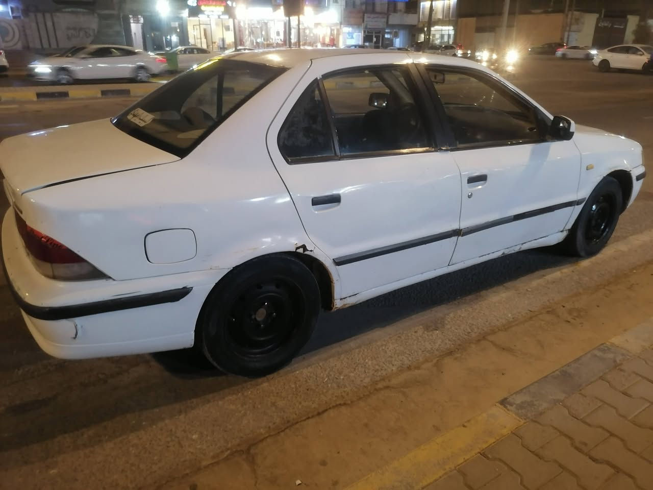 سلام عليكم سمند امراوس بكيه او بريجو موديل ٩٥ او فوق سويج ب سويج العده امراوس يتصل علا الرقم *********** مكان السياره نجف
(للبيع او مراوس)

نص مكتوب في الصور:
- انقر هنا
- لتحرير النص
- انقر هنا لتحرير النص