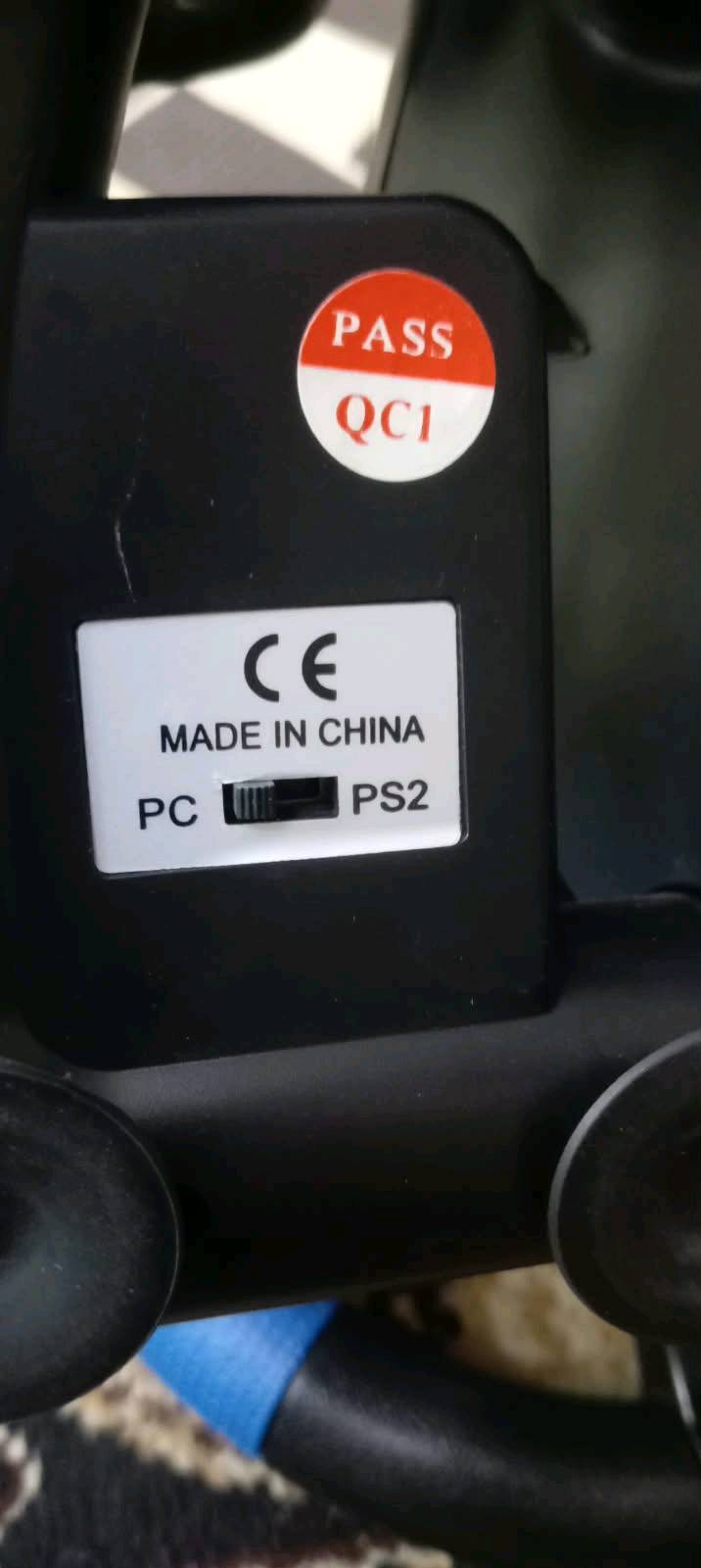 دركسون شغال مواصفات 

نص فرا 
كلشي شغال 
يربط على بلي 2 وال pc

40 شامل التوصيل