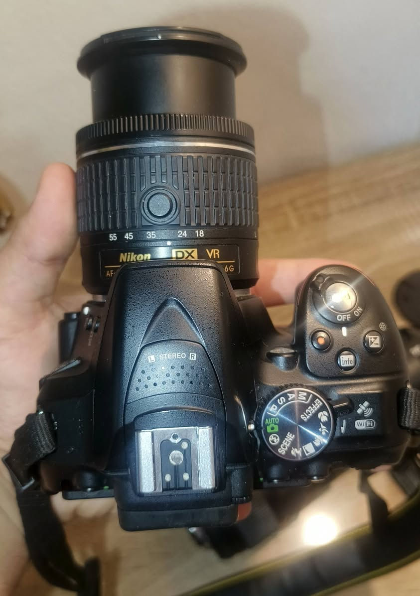 📸 للبيع كاميرا Nikon D5300 بحالة نضيفة جداً
🔹 الشتر 12K فقط — استخدام قليل
🔹 عدسة رياضية 70-300mm
🔹 عدسة 18-55mm بيها ثبات
🔹 بطارية أصلية
🔹 ميموري 32GB
🔹 جنطة أصلية
🔹 كفر حماية للجسم

✨ الكاميرا نظيفة واستخدامها خفيف وجاهزة للتصوير، ومناسبة للتصوير الرياضي، المناسبات، السفر والطبيعة.

📍 المكان: [ميسان قلعة صالح]
*********** واتساب
