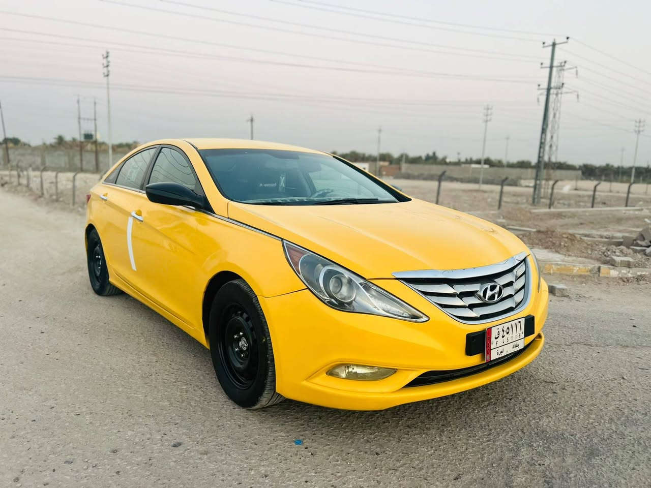 السلام عليكم اخوان للبيع سوناتا مضلع 12امريكي رقم بغداد حادثهة جاملغ وبنيد مكينه 2400 سياره جديده وجاهزة للئخير مابيهة اي نقص مكاني بل حله رايدهة 86شراي يتصل وبخدمته ***********
