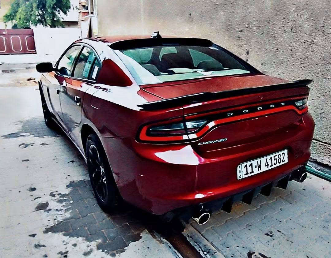 السلام عليكم جارجر للبيع فقط بدون مرواس موديل 2020 اصل 
رقم بغداد  مداور ثاني يوم 
مواصفات  SXT 
بجم كبس 
شاشه كامله دواره تدعم كار بلي
 بدون ايربك 
تشغيل عن بعد 
حساس خلفي 
كشنات كهرباء حضن 
سياره على وضع شركه 
ماشيه ٧٦ حقيقي بيه قطعتين صبغ
سياره احله من الصور بعد 
سياره استخدم شخصي 
استفسار ***********
