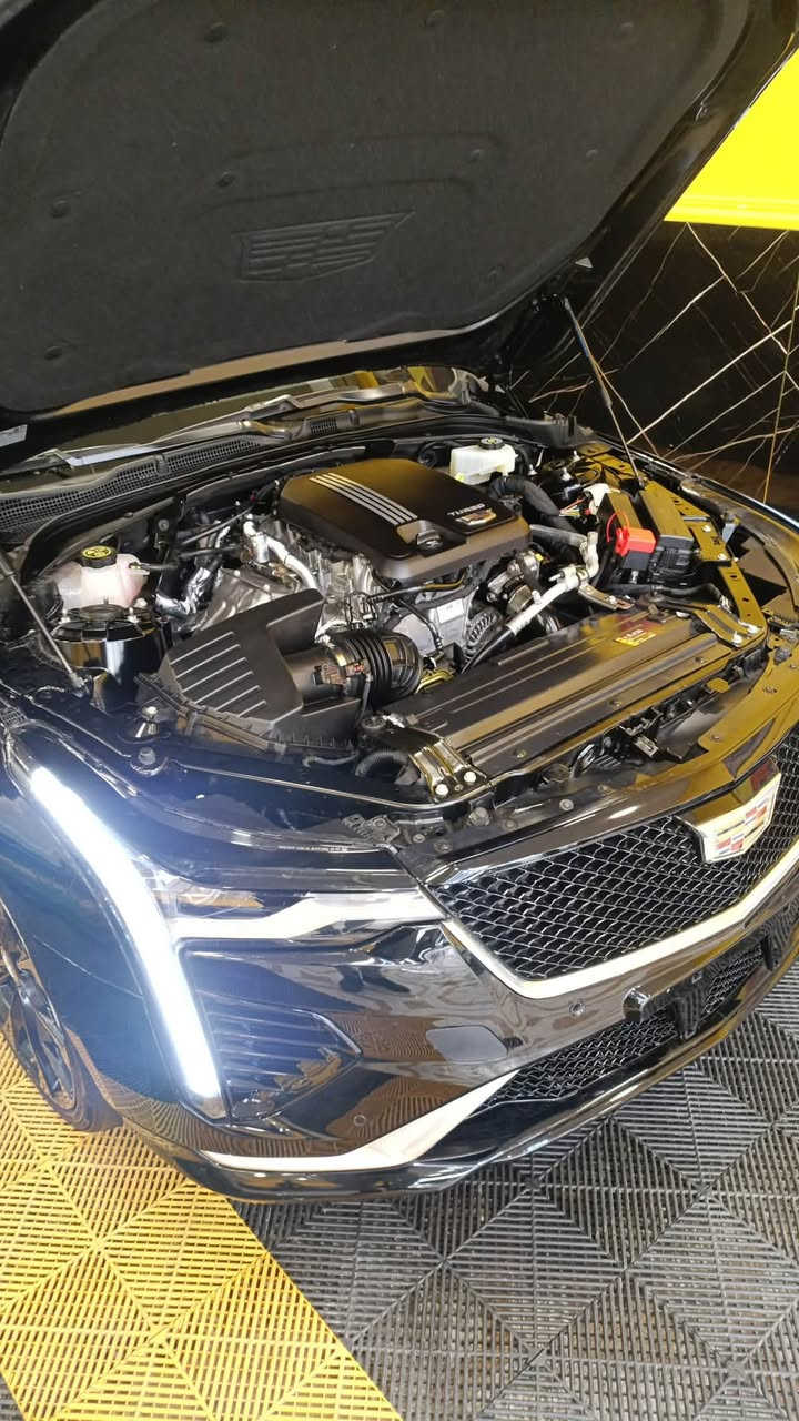 كاديلاك ct 4  2023
فول مواصفات 
حادثه جاملغ امامي بدون دواخل راجع بارد PEDR 
بدون صبغ فقط تكحيل بصيط 
مرقمه رقم بصره السياره جاهزه مابيه نقص 
السعر 193
للتواصل ***********
